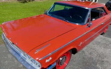Unknown-Galaxie-1963-Red-Black-33