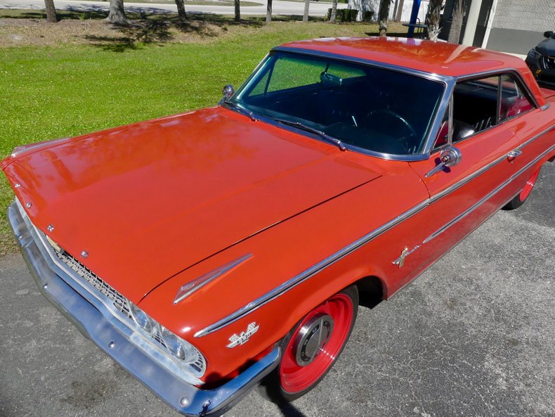 Unknown-Galaxie-1963-Red-Black-33