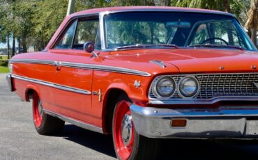 Unknown-Galaxie-1963-Red-Black-37