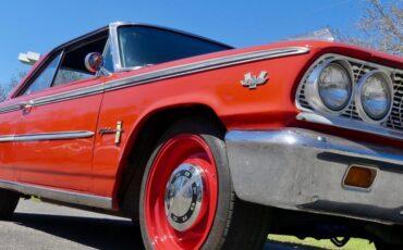 Unknown-Galaxie-1963-Red-Black-38