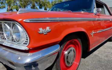 Unknown-Galaxie-1963-Red-Black-42
