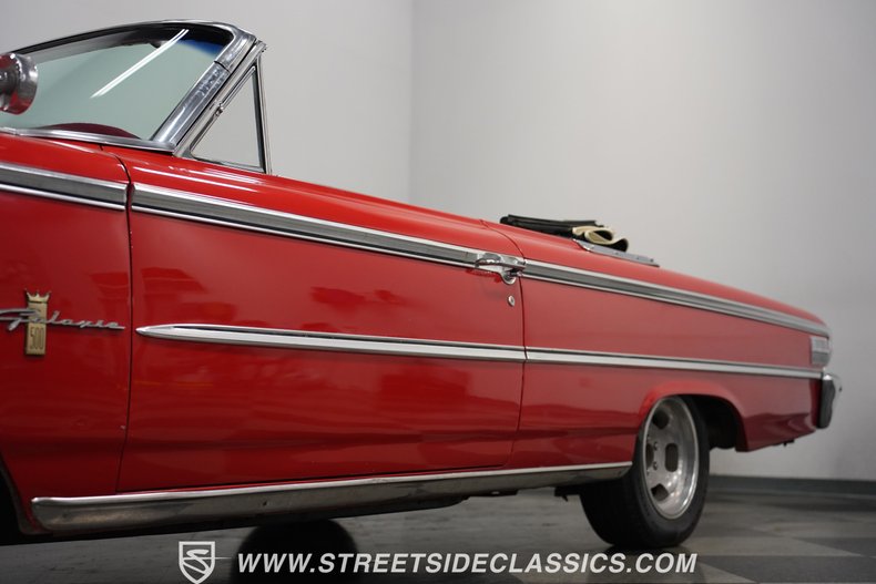Unknown-Galaxie-1963-Red-Red-25