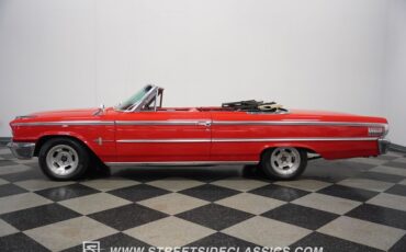 Unknown-Galaxie-1963-Red-Red
