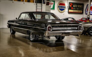 Unknown-Galaxie-1964-Black-Red-18