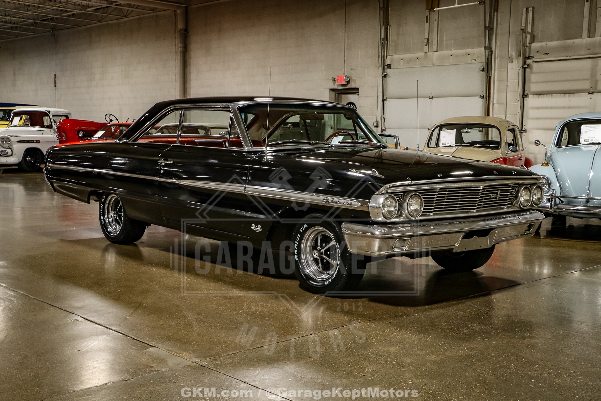 Unknown-Galaxie-1964-Black-Red-2