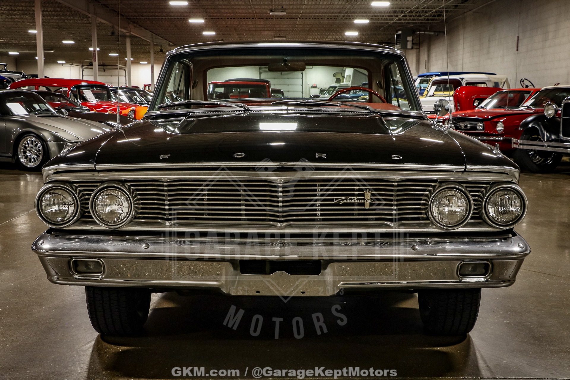 Unknown-Galaxie-1964-Black-Red-28