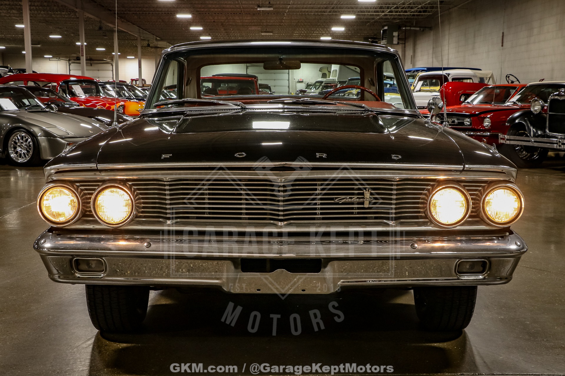 Unknown-Galaxie-1964-Black-Red-29