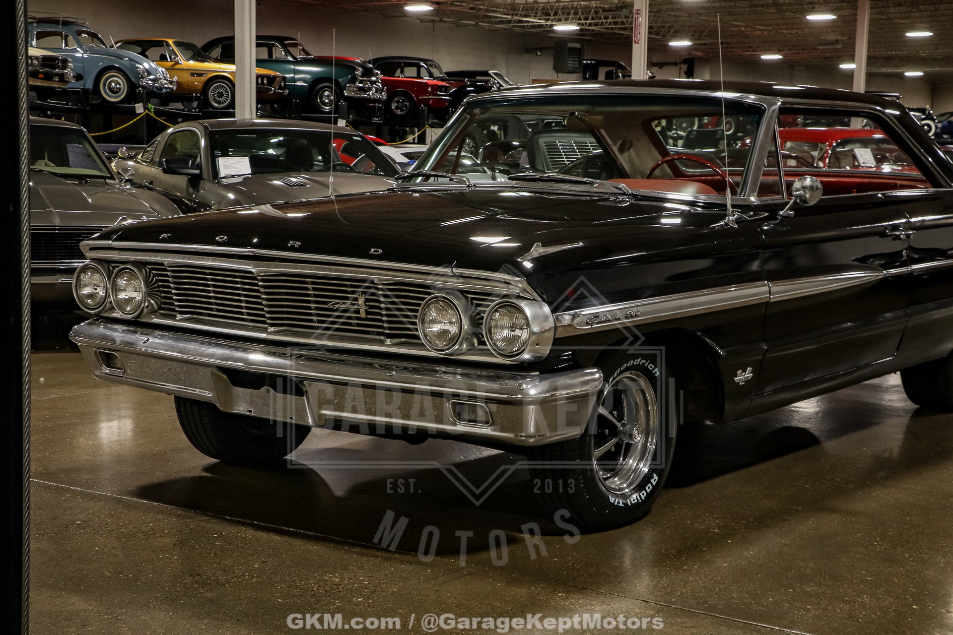 Unknown-Galaxie-1964-Black-Red-31
