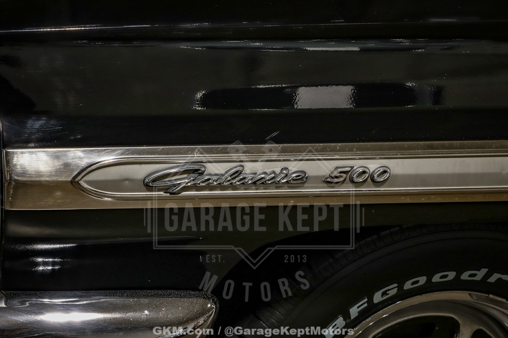 Unknown-Galaxie-1964-Black-Red-35