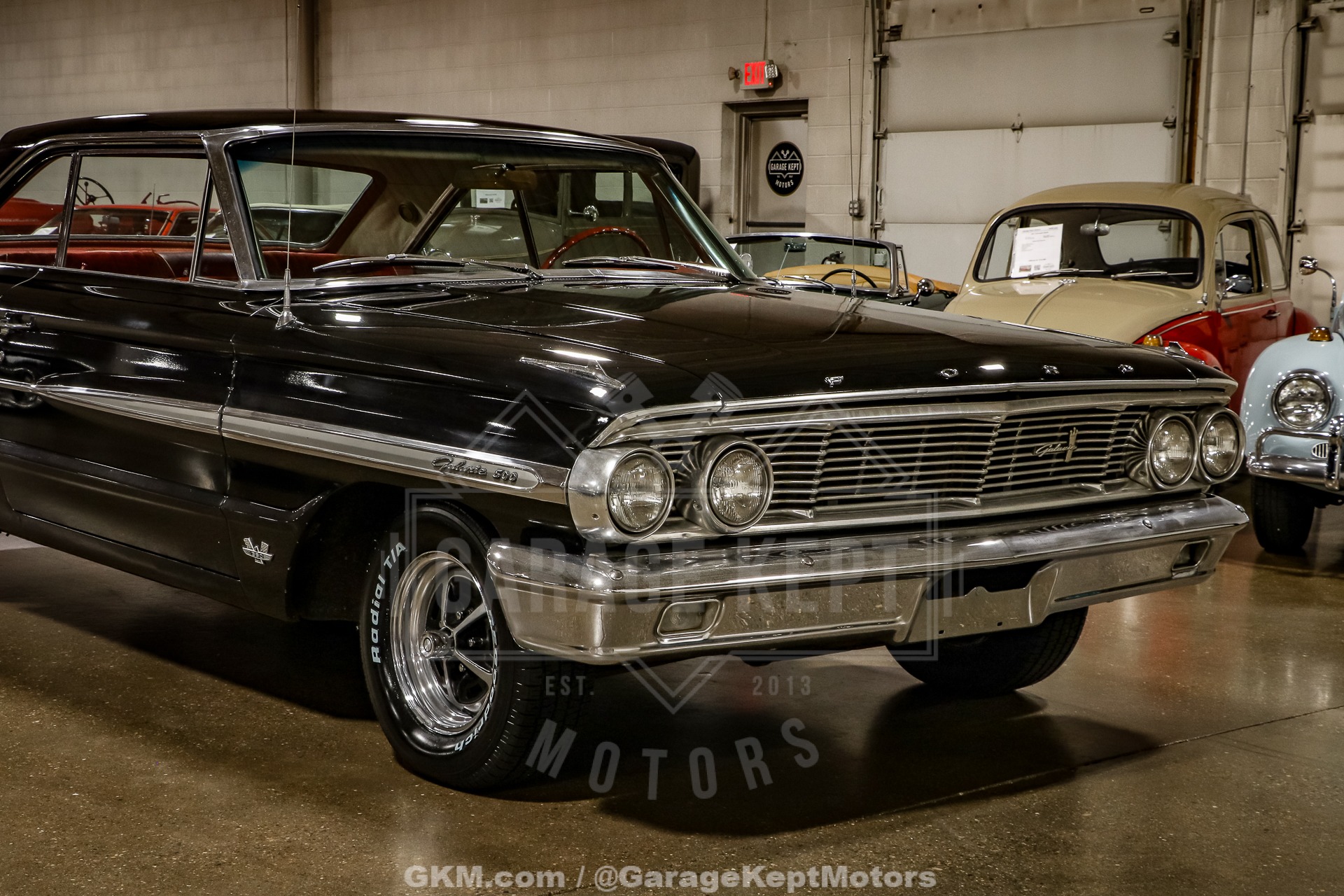 Unknown-Galaxie-1964-Black-Red-4