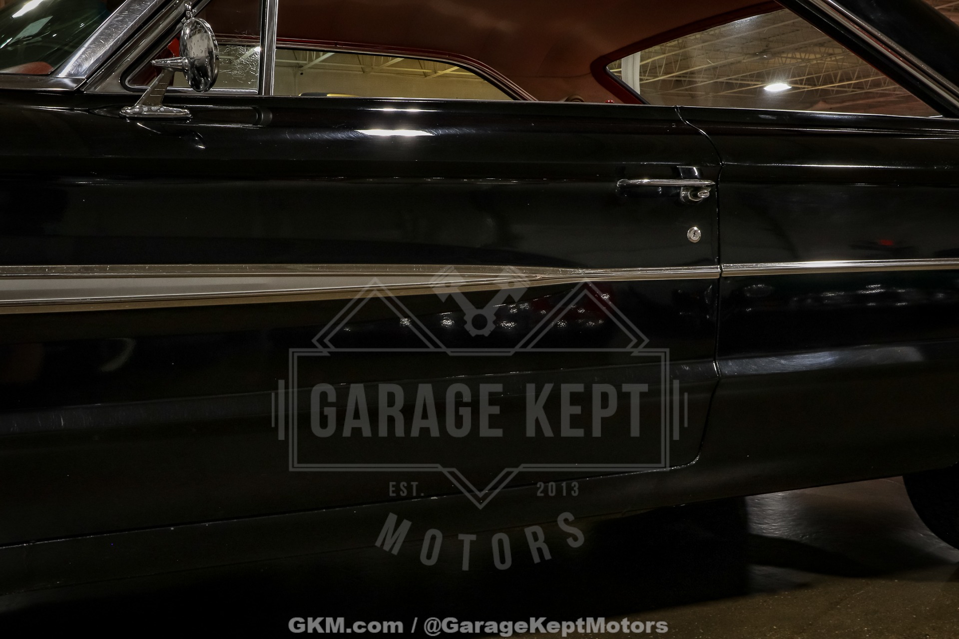 Unknown-Galaxie-1964-Black-Red-41