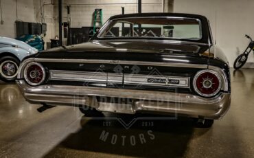 Unknown-Galaxie-1964-Black-Red-48