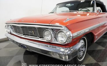 Unknown-Galaxie-1964-Rangoon-Red-Black-13
