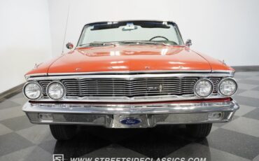 Unknown-Galaxie-1964-Rangoon-Red-Black-25