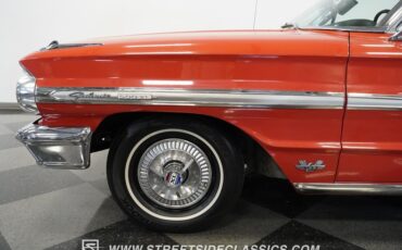 Unknown-Galaxie-1964-Rangoon-Red-Black-36