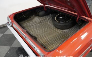 Unknown-Galaxie-1964-Rangoon-Red-Black-43