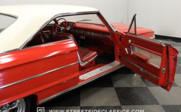 Unknown-Galaxie-1964-Rangoon-Red-Red-10