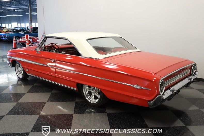 Unknown-Galaxie-1964-Rangoon-Red-Red-12