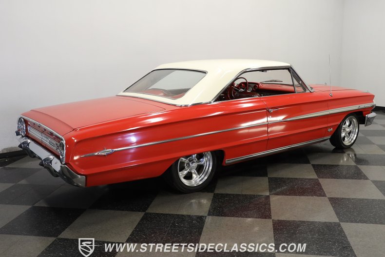 Unknown-Galaxie-1964-Rangoon-Red-Red-16