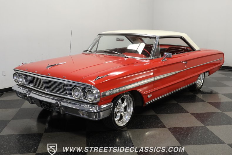 Unknown-Galaxie-1964-Rangoon-Red-Red-22