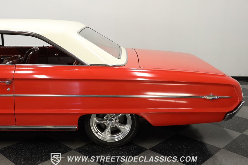 Unknown-Galaxie-1964-Rangoon-Red-Red-28