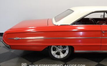 Unknown-Galaxie-1964-Rangoon-Red-Red-32