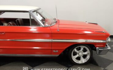 Unknown-Galaxie-1964-Rangoon-Red-Red-33