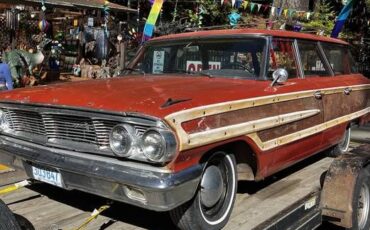 Unknown-Galaxie-1964-Red-1