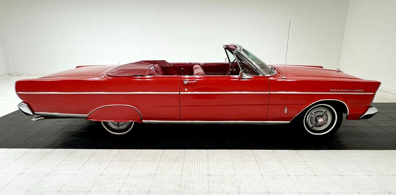 Unknown-Galaxie-1965-Rangoon-Red-Red-11