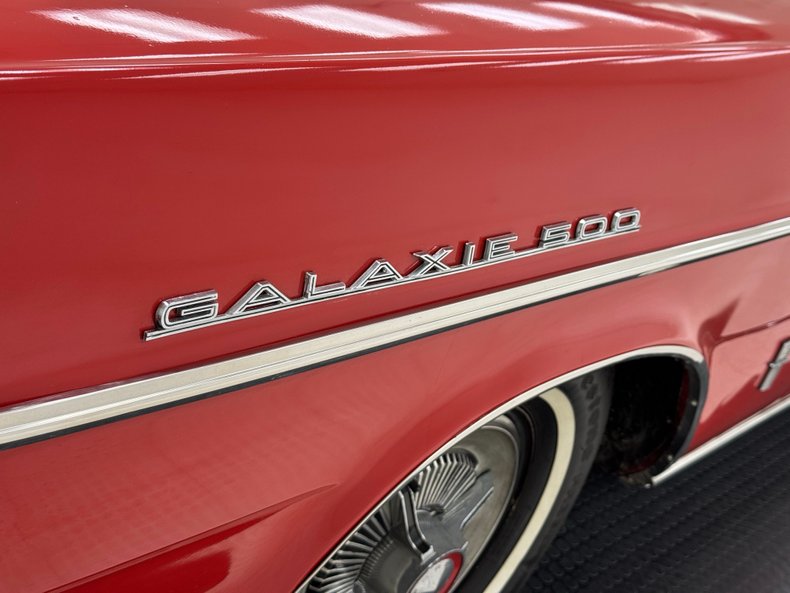Unknown-Galaxie-1965-Rangoon-Red-Red-16