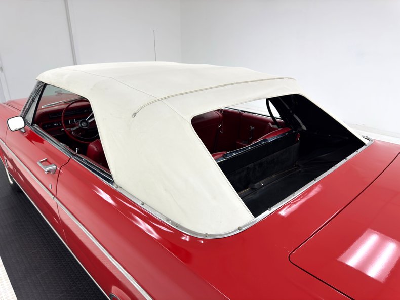 Unknown-Galaxie-1965-Rangoon-Red-Red-21