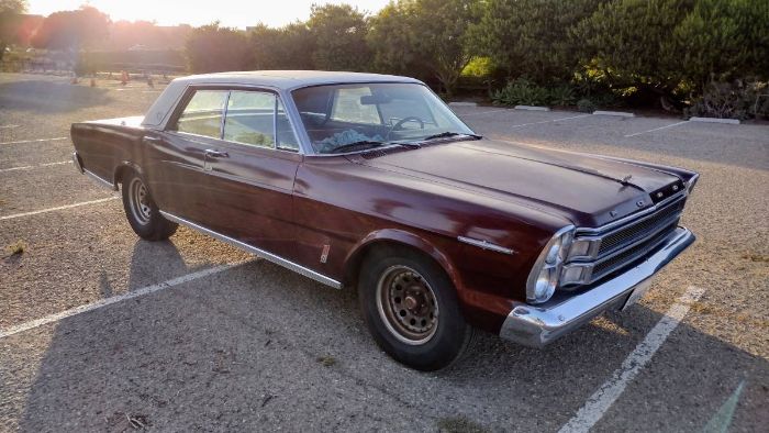 Unknown-Galaxie-1966-10