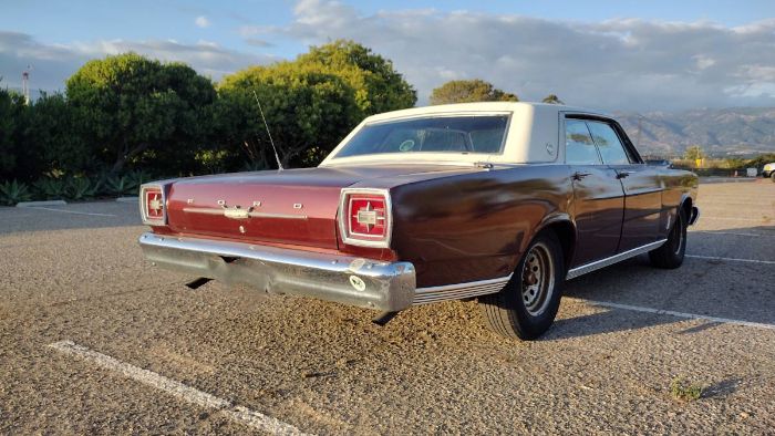 Unknown-Galaxie-1966-2