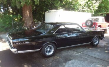 Unknown-Galaxie-1966-Black-1
