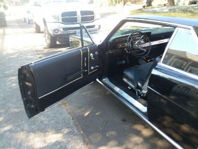 Unknown-Galaxie-1966-Black-13