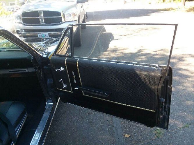 Unknown-Galaxie-1966-Black-14