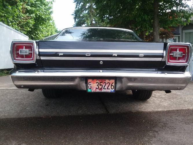Unknown-Galaxie-1966-Black-6