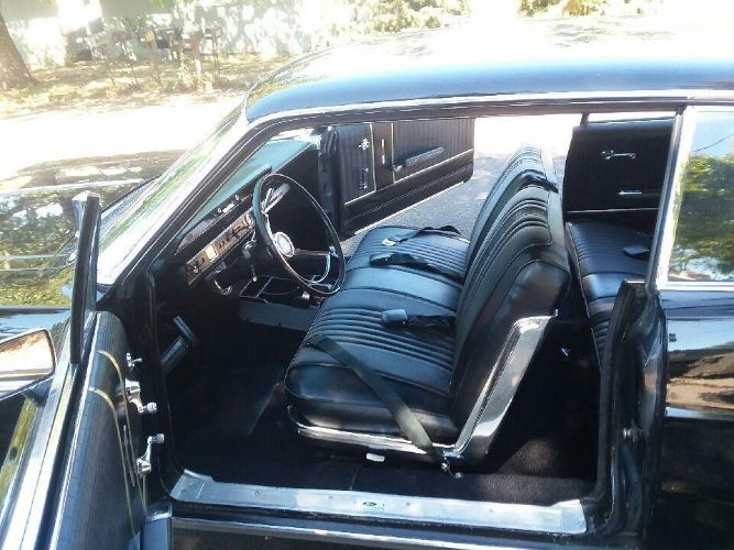 Unknown-Galaxie-1966-Black-8