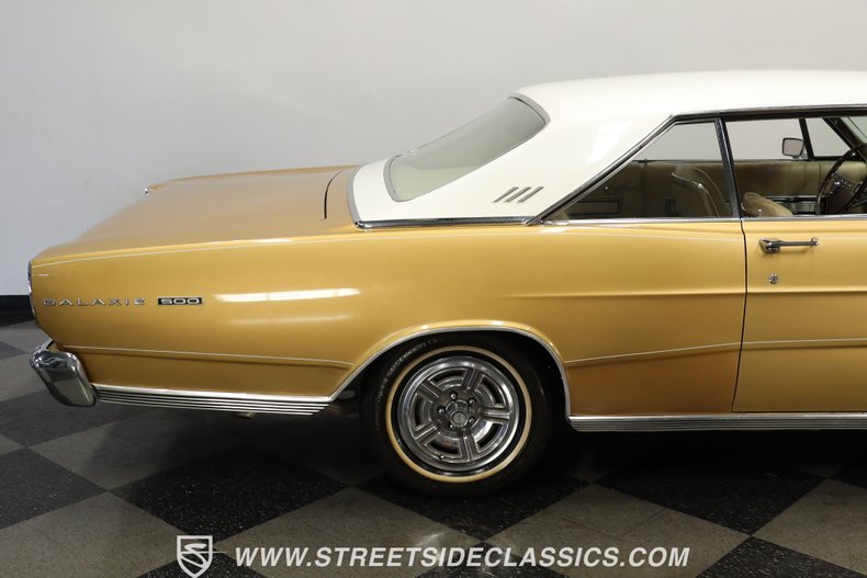 Unknown-Galaxie-1966-Med-Palomino-Met.-Tan-34