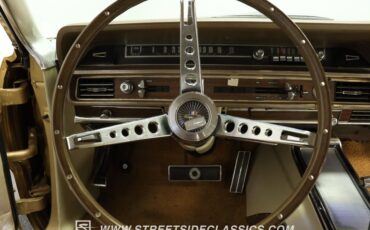 Unknown-Galaxie-1966-Med-Palomino-Met.-Tan-38