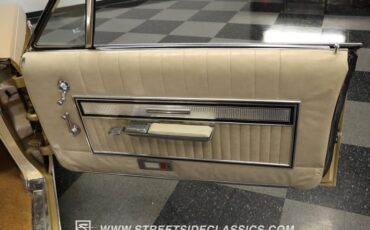 Unknown-Galaxie-1966-Med-Palomino-Met.-Tan-48