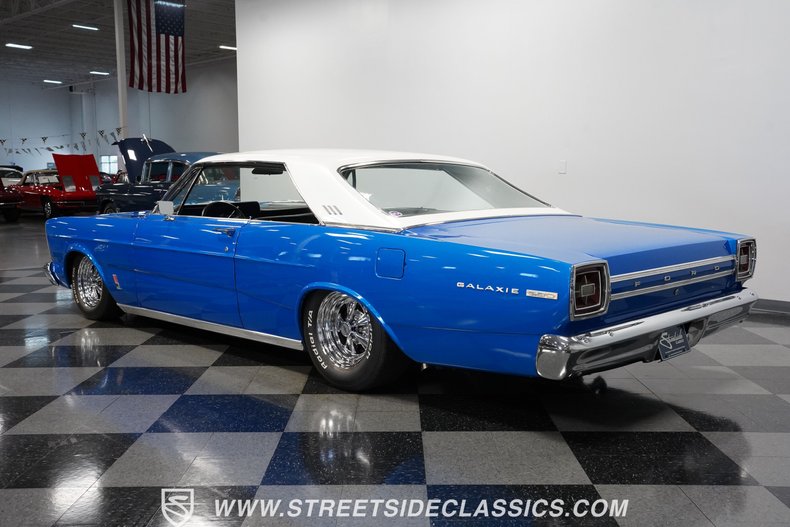Unknown-Galaxie-1966-Metallic-Blue-Blue-11