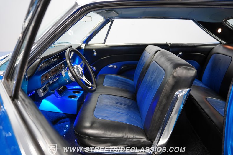 Unknown-Galaxie-1966-Metallic-Blue-Blue-17