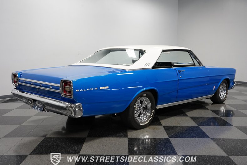 Unknown-Galaxie-1966-Metallic-Blue-Blue-18
