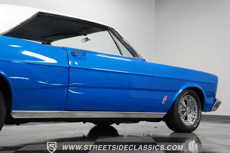 Unknown-Galaxie-1966-Metallic-Blue-Blue-32