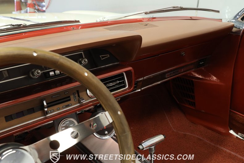 Unknown-Galaxie-1966-White-Emberglo-41