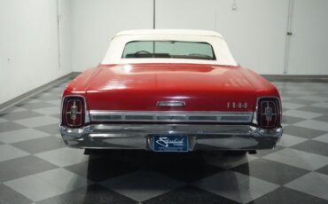 Unknown-Galaxie-1967-Candy-Apple-Red-White-10