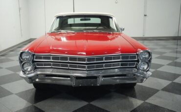 Unknown-Galaxie-1967-Candy-Apple-Red-White-18