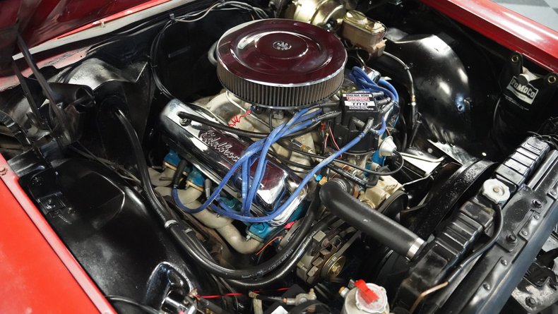 Unknown-Galaxie-1967-Candy-Apple-Red-White-29