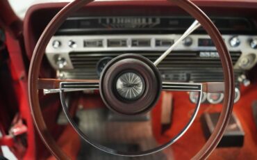 Unknown-Galaxie-1967-Candy-Apple-Red-White-33